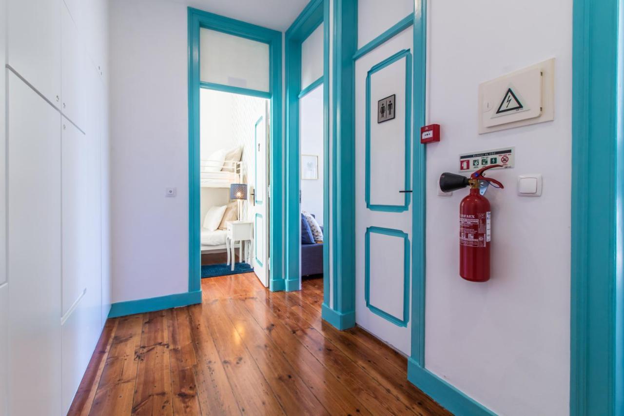 Guesthouse Liberdade - 7 Bedroom Apartment Lisbon Exterior photo